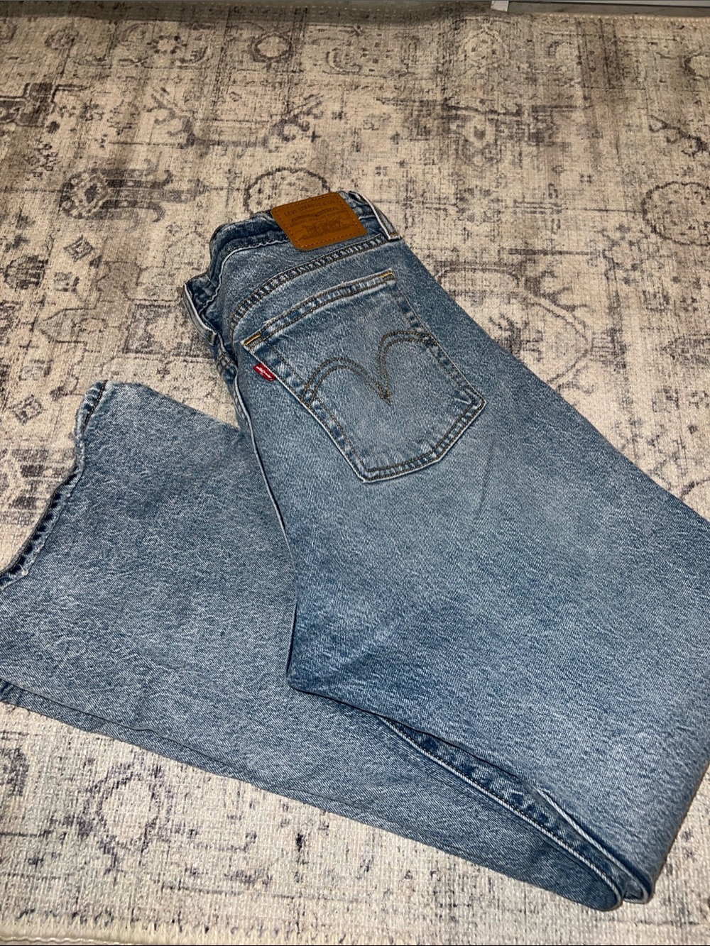 Levi bootcut jeans